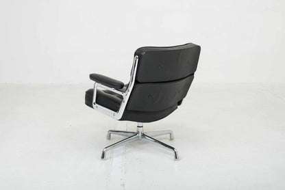 Vitra ES 105 Lobby Chair von Charles und Ray Eames Vintage