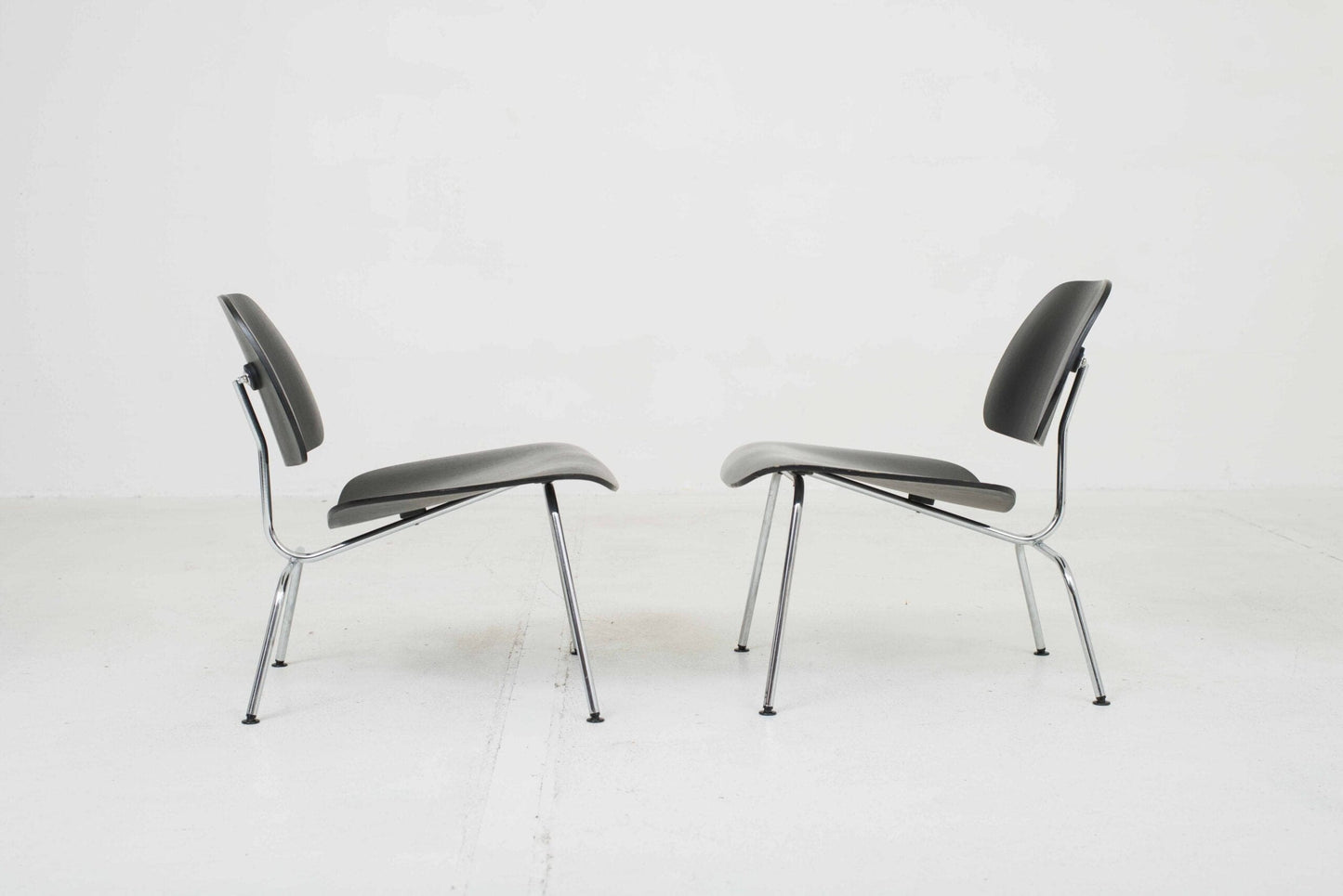 Vitra LCM Sessel von Charles und Ray Eames in Schwarz Vintage