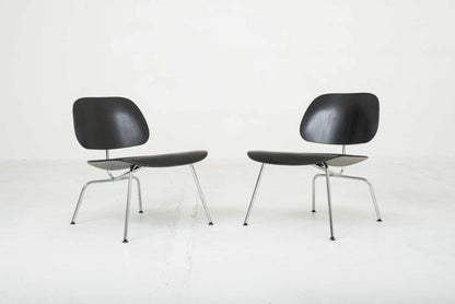 Fauteuil Vitra LCM de Charles et Ray Eames en noir vintage