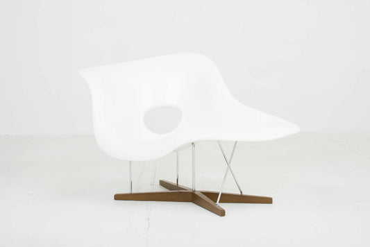 Vitra La Chaise lounge chair by Charles and Ray Eames Vintage 