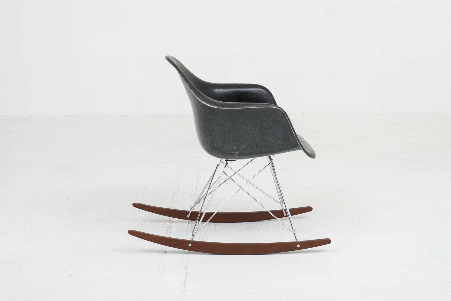 Vitra RAR Rocking Chair by Charles and Ray Eames Vintage