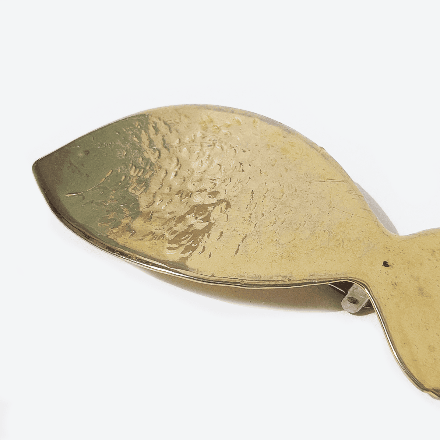 Buy vintage fish berets made of hammered metal