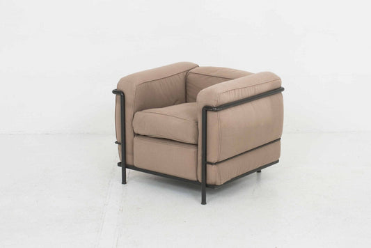 Le Corbusier LC2 armchair from Cassina in light brown fabric