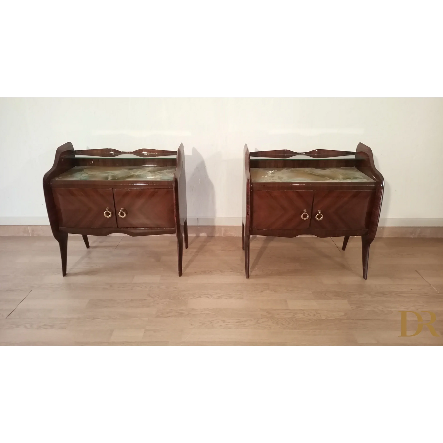 Nachttische aus Palisanderholz Nachttische aus den 1950er Jahren Mid Century Design Nachttisch Nachttisch Dario Raia Antiquitäten Moderne Antiquitäten Vintage 50er 60er 70er Nachttische Moderne Nachttische Nachttisch Sideboard Nachttisch Art Deco Nachttisch Nachttisch mit Marmor Nachttisch aus Holz Nachttisch Moderner Nachttisch Messinggriffe Mitte Jahrhundert moderne moderne Antiquitäten Messing Palisander Glas Kunstmarmor Glas