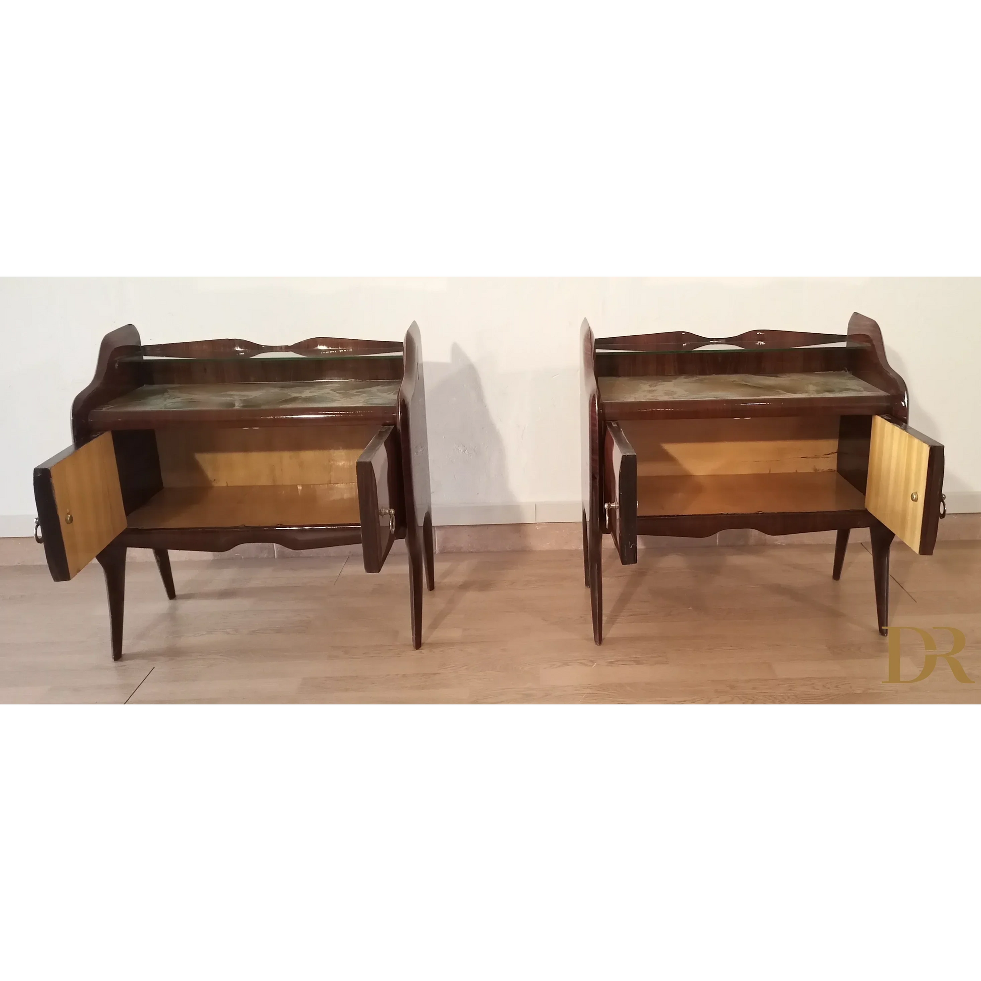 Nachttische aus Palisanderholz Nachttische aus den 1950er Jahren Mid Century Design Nachttisch Nachttisch Dario Raia Antiquitäten Moderne Antiquitäten Vintage 50er 60er 70er Nachttische Moderne Nachttische Nachttisch Sideboard Nachttisch Art Deco Nachttisch Nachttisch mit Marmor Nachttisch aus Holz Nachttisch Moderner Nachttisch Messinggriffe Mitte Jahrhundert moderne moderne Antiquitäten Messing Palisander Glas Kunstmarmor Glas