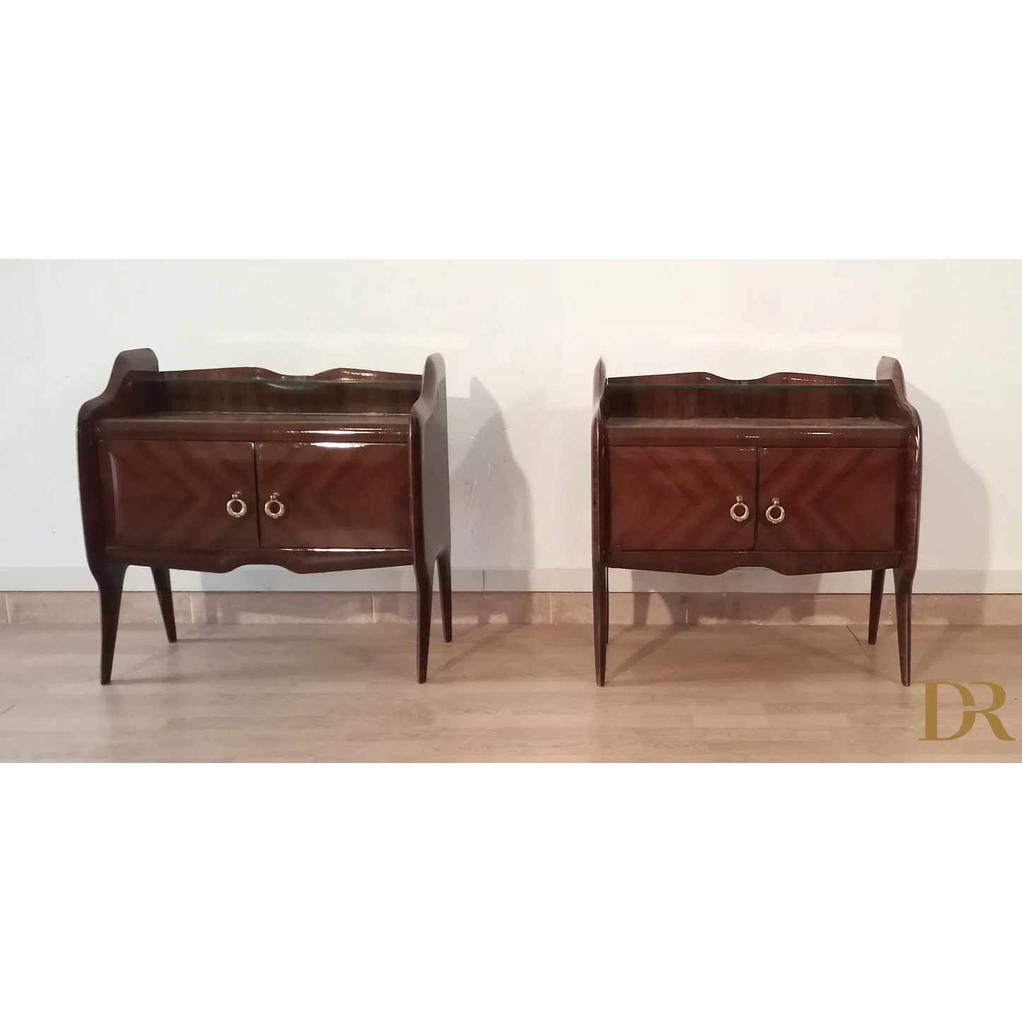 Nachttische aus Palisanderholz Nachttische aus den 1950er Jahren Mid Century Design Nachttisch Nachttisch Dario Raia Antiquitäten Moderne Antiquitäten Vintage 50er 60er 70er Nachttische Moderne Nachttische Nachttisch Sideboard Nachttisch Art Deco Nachttisch Nachttisch mit Marmor Nachttisch aus Holz Nachttisch Moderner Nachttisch Messinggriffe Mitte Jahrhundert moderne moderne Antiquitäten Messing Palisander Glas Kunstmarmor Glas