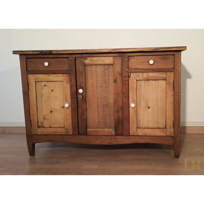 Niedriges rustikales Sideboard aus Kiefernholz, Süditalien, spätes 19. Jahrhundert