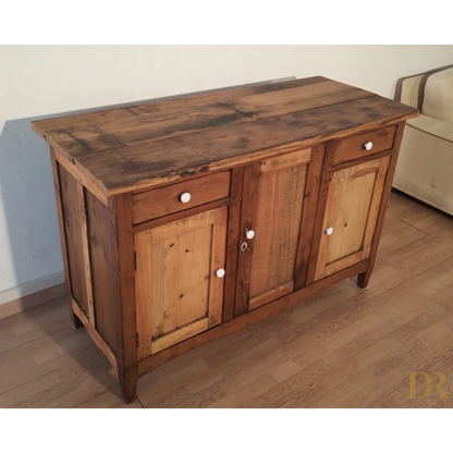 Niedriges rustikales Sideboard aus Kiefernholz, Süditalien, spätes 19. Jahrhundert