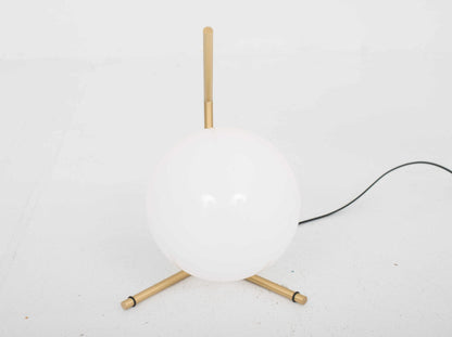 Flos IC1 Low table lamp by Michael Anastassiades