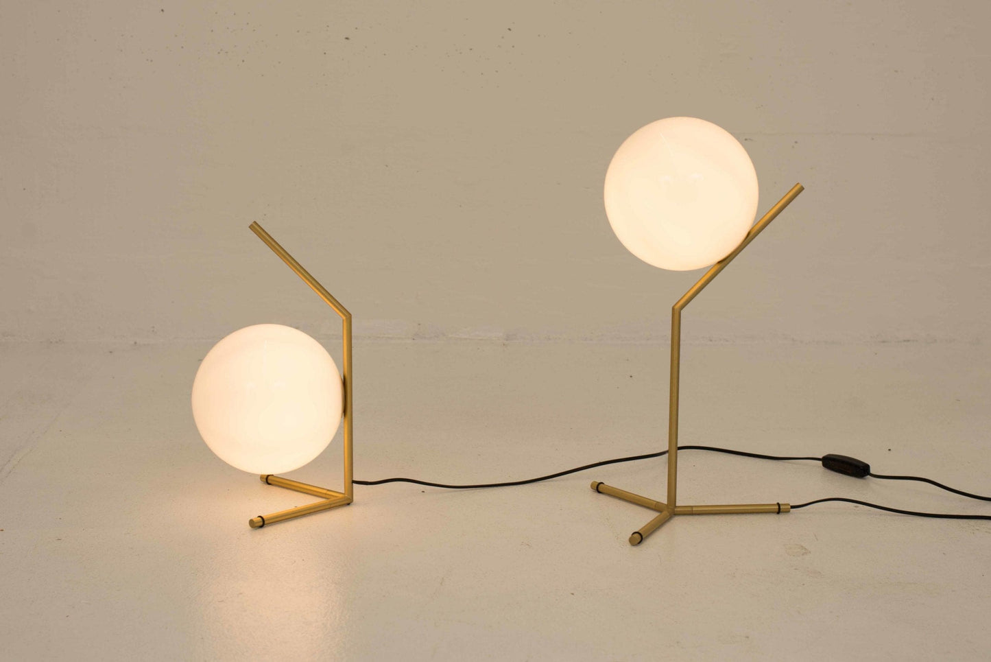 Flos IC1 Low table lamp by Michael Anastassiades