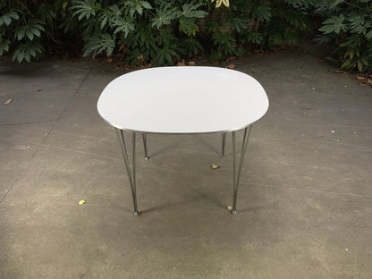 Table vintage Fritz Hansen table à manger B603 Supercirculaire