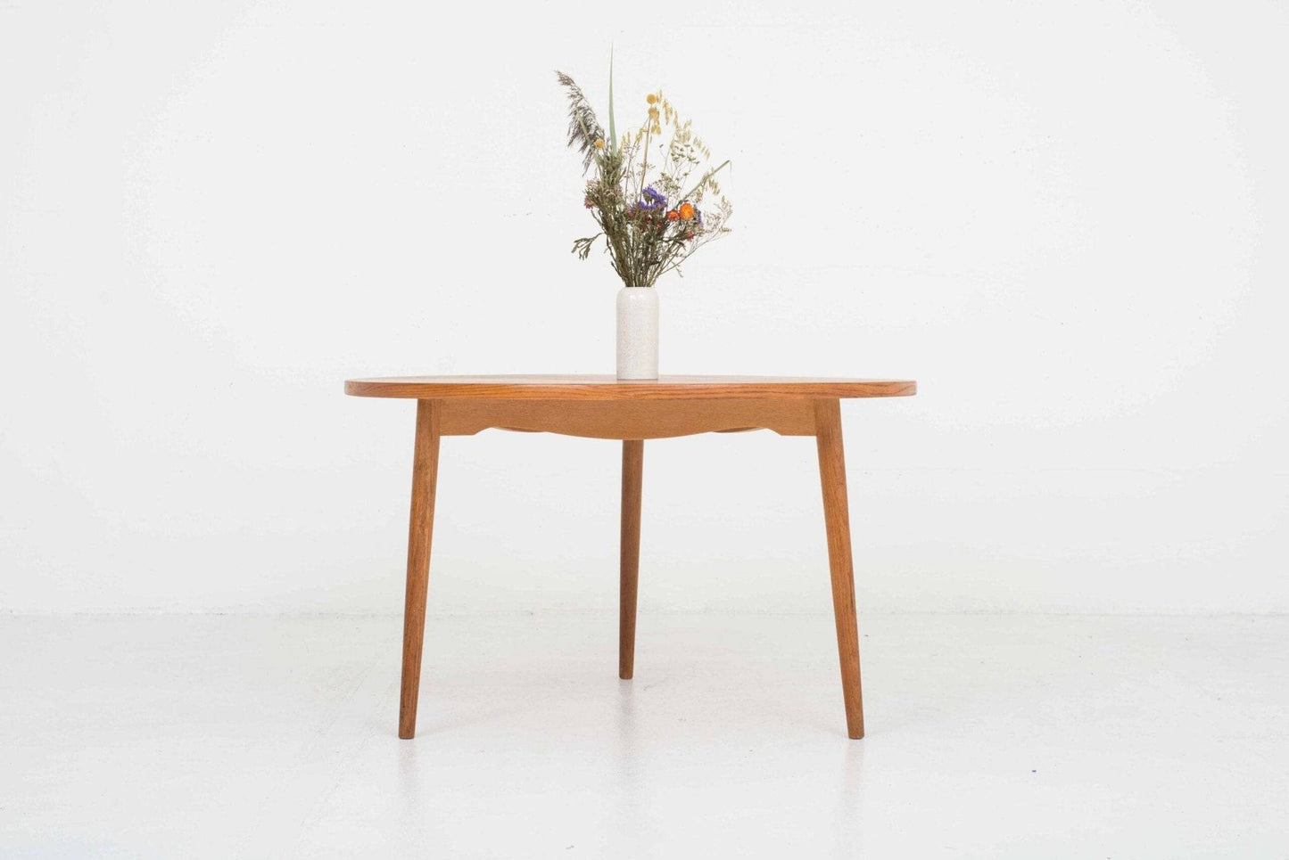 Hans J. Wegner FH4602 table by Fritz Hansen Vintage