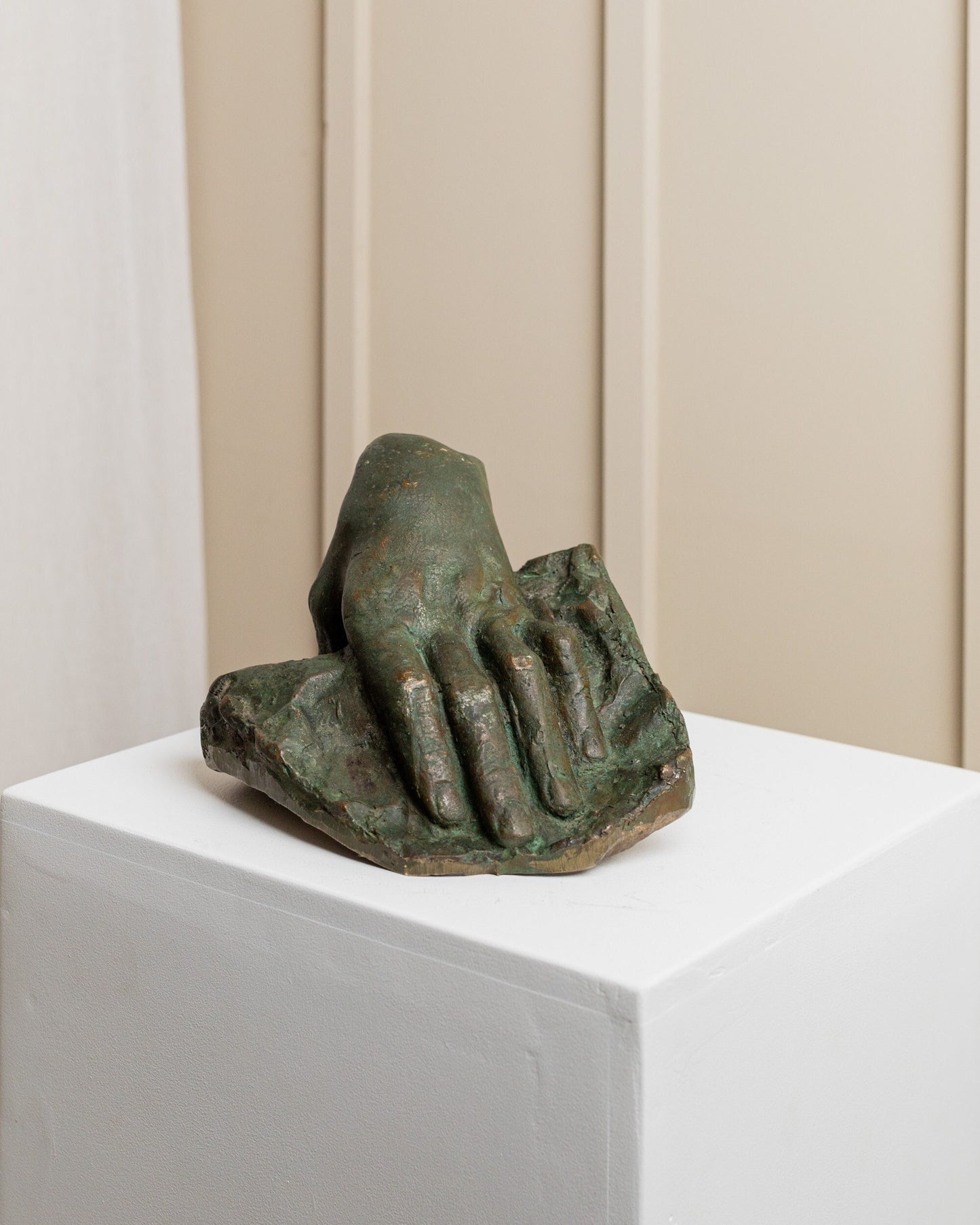 Bronze sculpture of a hand Italy 1960s Arts and Crafts Florence sculptural details vintage