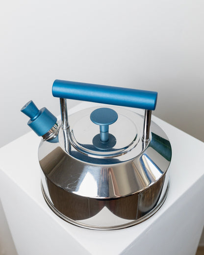 Prandelli stainless steel kettle from the 80s Italian design by Raunkjaer Kjaergaard Memphis style tea kettle Vintage