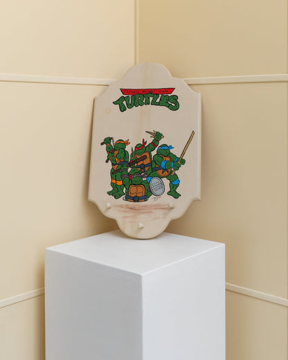 Kleiderschrank Teen Mutant Ninja Turtles handbemalt Kleiderschrank aus Holz hergestellt in Italien 1990er Vintage