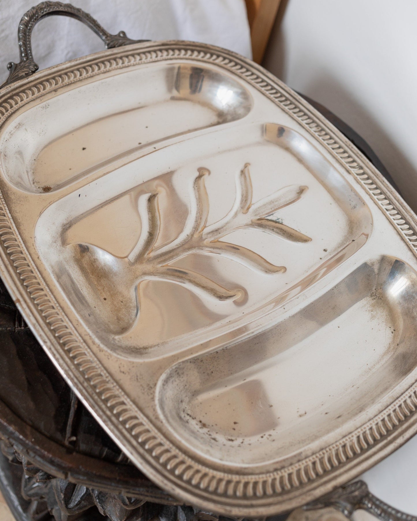 Silver plated tray roasting tray in silver classic design Italy 1950s vintage