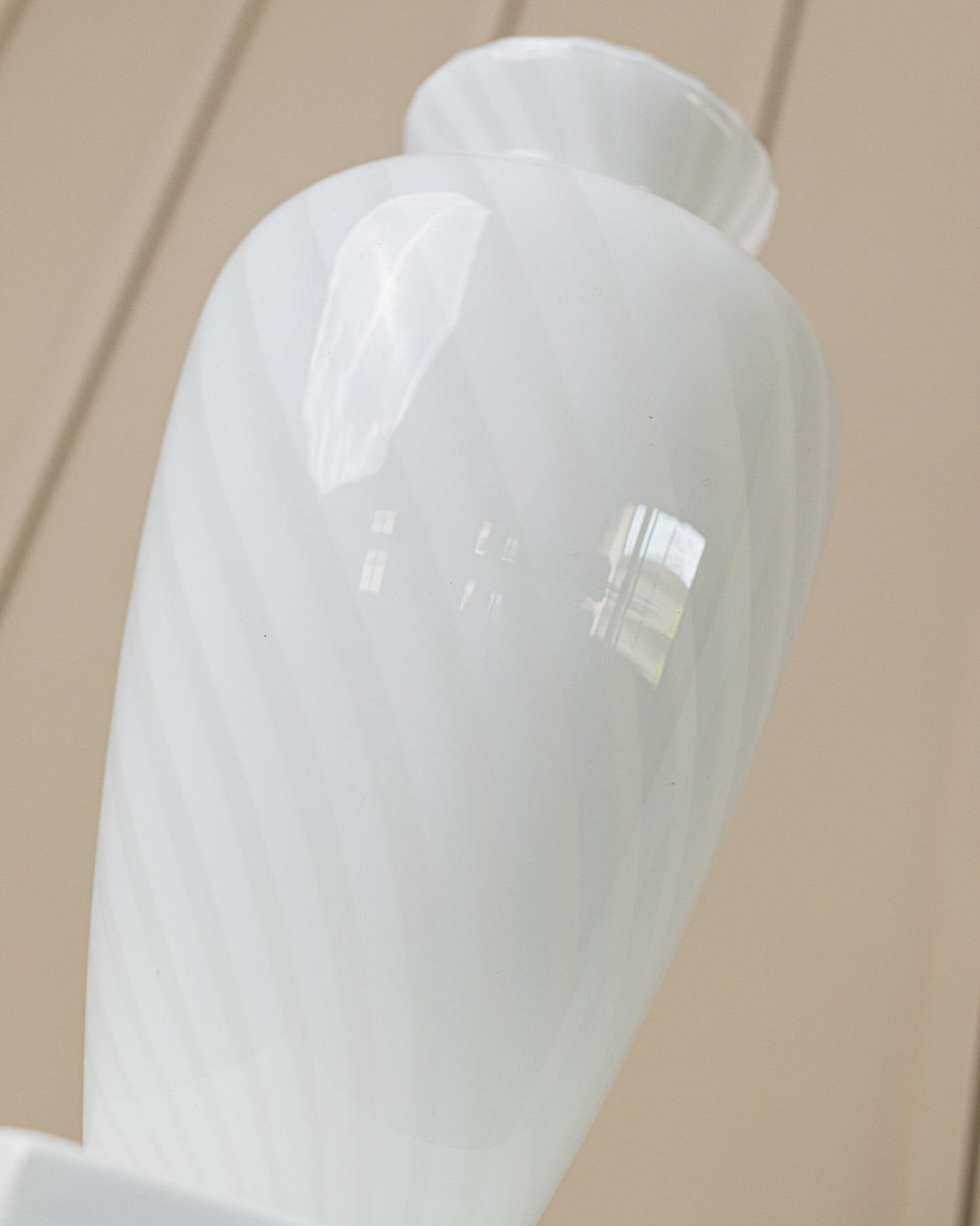 XL Murano glass vase mouth-blown white swirl flower vase Mid Century Design Murano 1970s Vintage