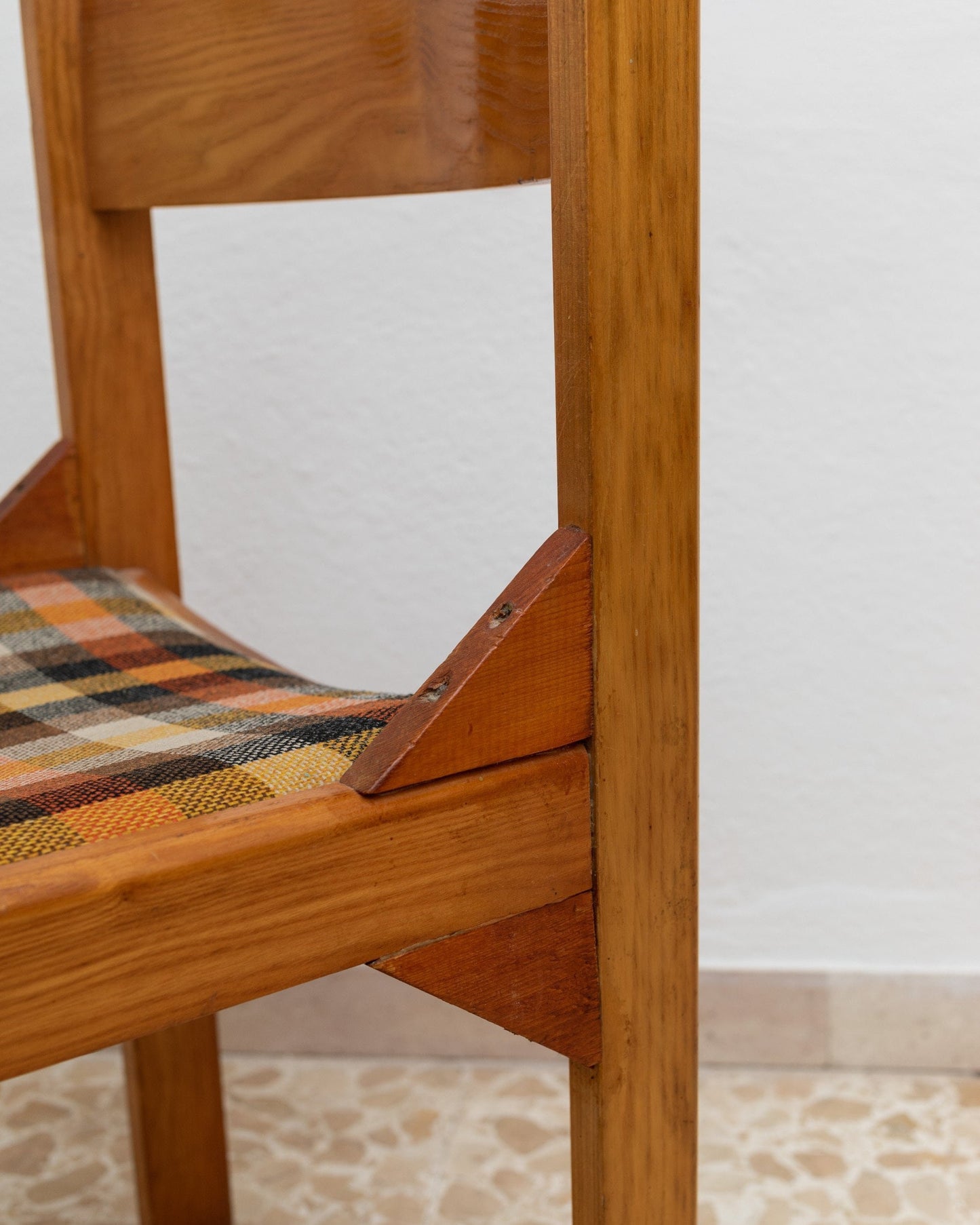 Italian chair wood and checkered seat Mid Century Design Italy 1960s Vintage