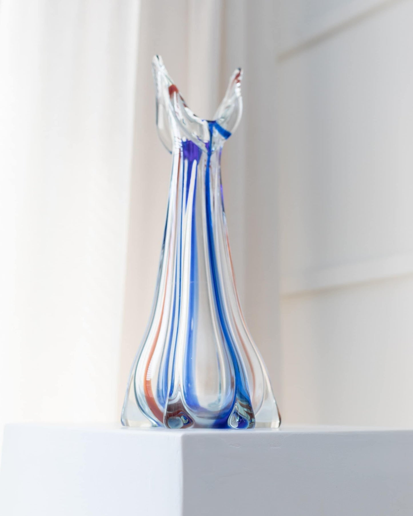 Grand vase en verre de Murano fabriqué en Italie McM 1970 vintage