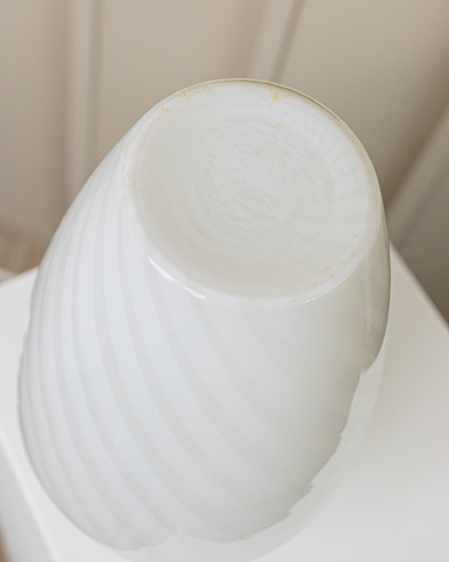 XL Murano glass vase mouth-blown white swirl flower vase Mid Century Design Murano 1970s Vintage