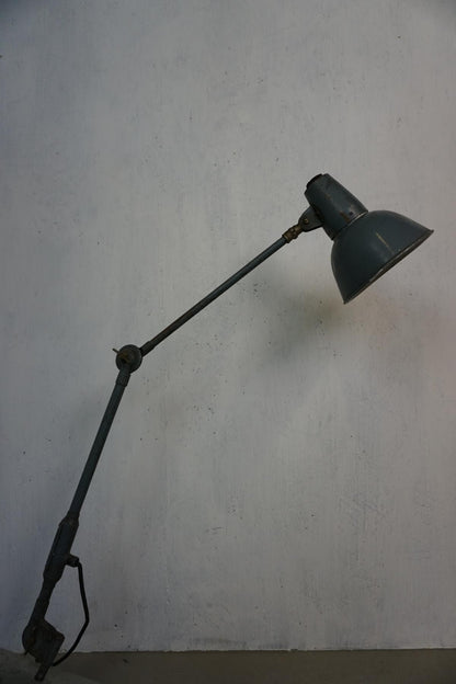 40er 50er Werkstattlampe SIS Industrielampe Industiral Design Klemmleuchte Loft Vintage