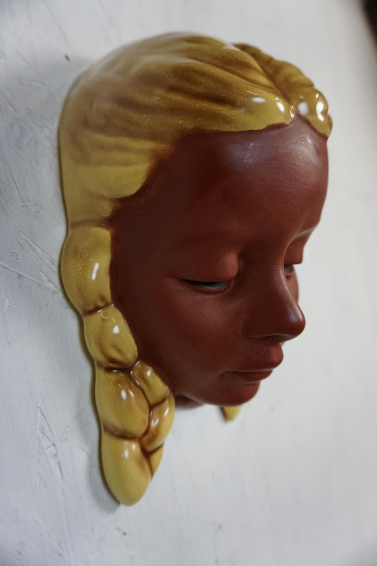 Decorative wall mask from the 50s vintage