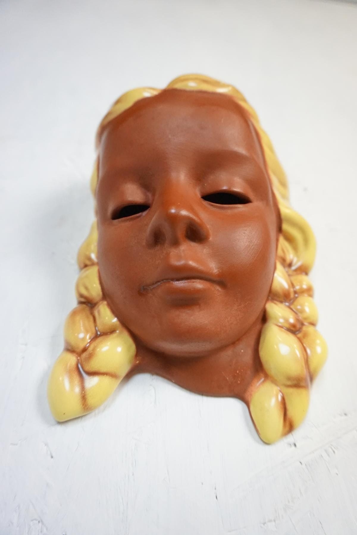 Decorative wall mask from the 50s vintage