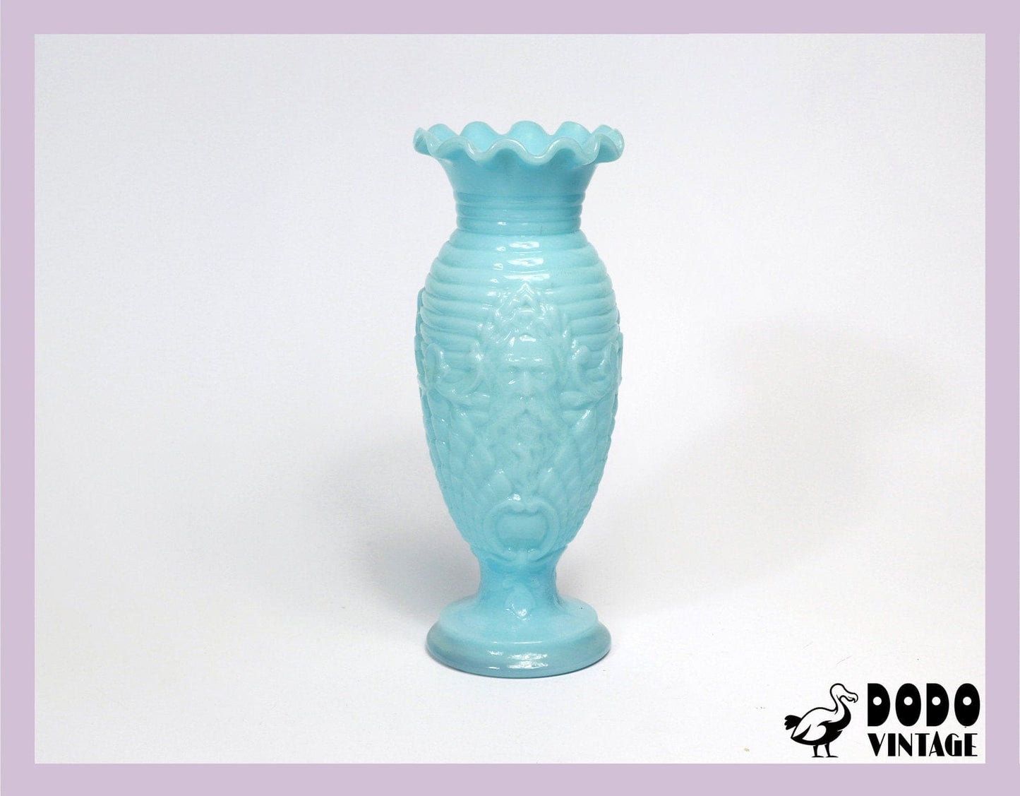 Rare Vase Opaline Vallérysthal Verre Art Nouveau 4597 Verre Opale Verre Lait Bleu Céleste 1900 1910 Portieux Neptune Poséidon Coquillage Nautique