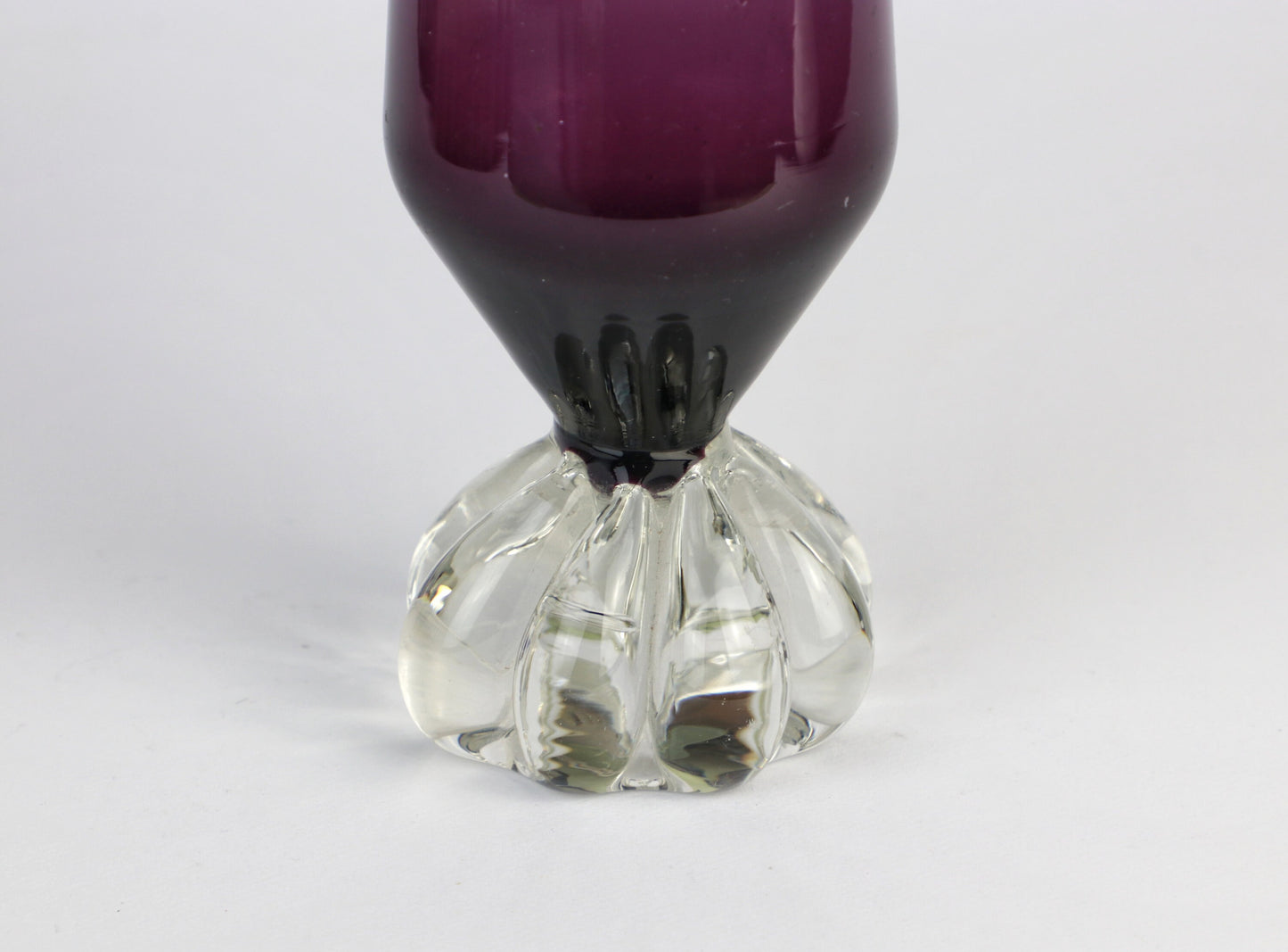 vase à fleurs en verre vintage Aseda Suède Améthyste Violet Aubergine Violet Murano Brutaliste Mid Century Moderniste 960 60s 60s 1970 70s 70s