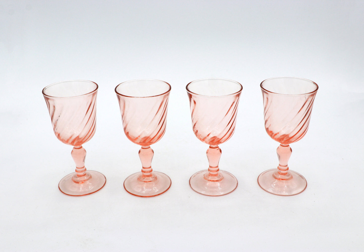 4 Vintage Likör / Portwein Gläser Rosa Arcoroc Trinkglas  Rose Swirl Rosalin Pink 80er Art Deco Revival France Frankreich Luminarc