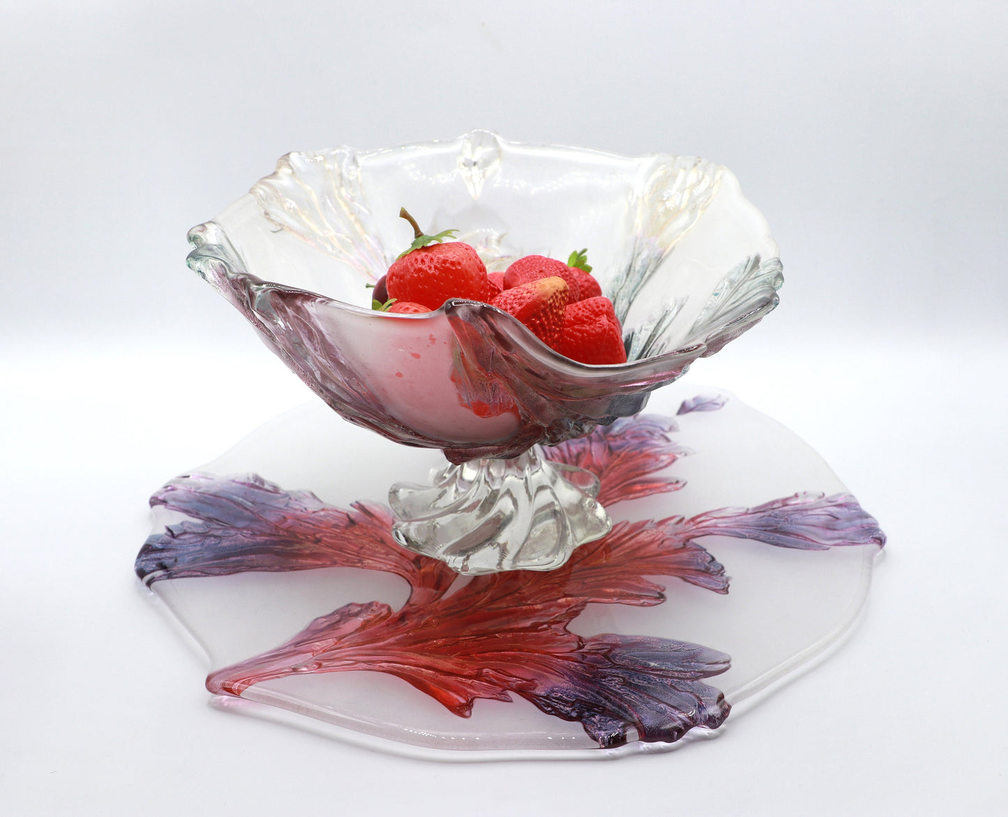 Grand bol d'offrande Walther verre feuille d'acanthe années 80 1980 violet violet rose rouge lilas assiette gâteau gâteau vintage