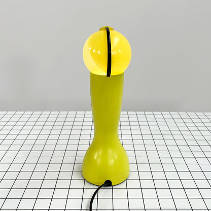 Lampe de table Gilda jaune par Silvia Capponi pour Artemide, vintage 1990