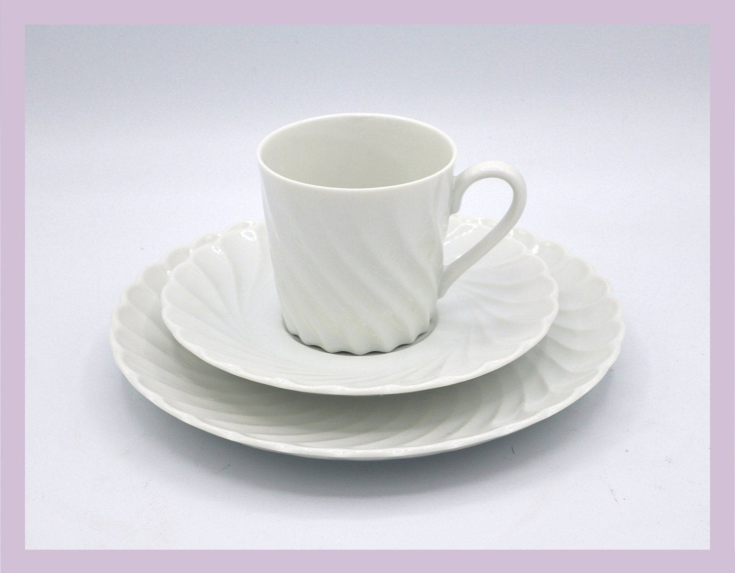 Vintage Set 4 / 6 Persons Marienbad Ingres White Porcelain Coffee Service Wave Edge Curved CZ Czech Republic 80s 90s