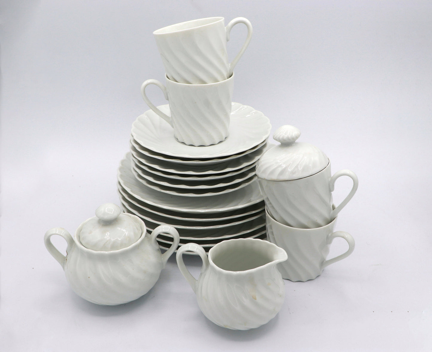 Vintage Set 4 / 6 Persons Marienbad Ingres White Porcelain Coffee Service Wave Edge Curved CZ Czech Republic 80s 90s