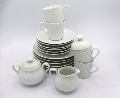 Ensemble vintage 4 / 6 personnes Marienbad Ingres Service à café en porcelaine blanche Wavy Edge Curved CZ République tchèque années 80 90