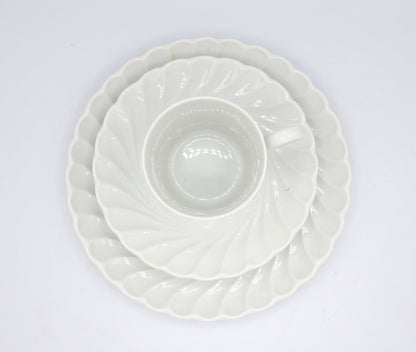 Ensemble vintage 4 / 6 personnes Marienbad Ingres Service à café en porcelaine blanche Wavy Edge Curved CZ République tchèque années 80 90