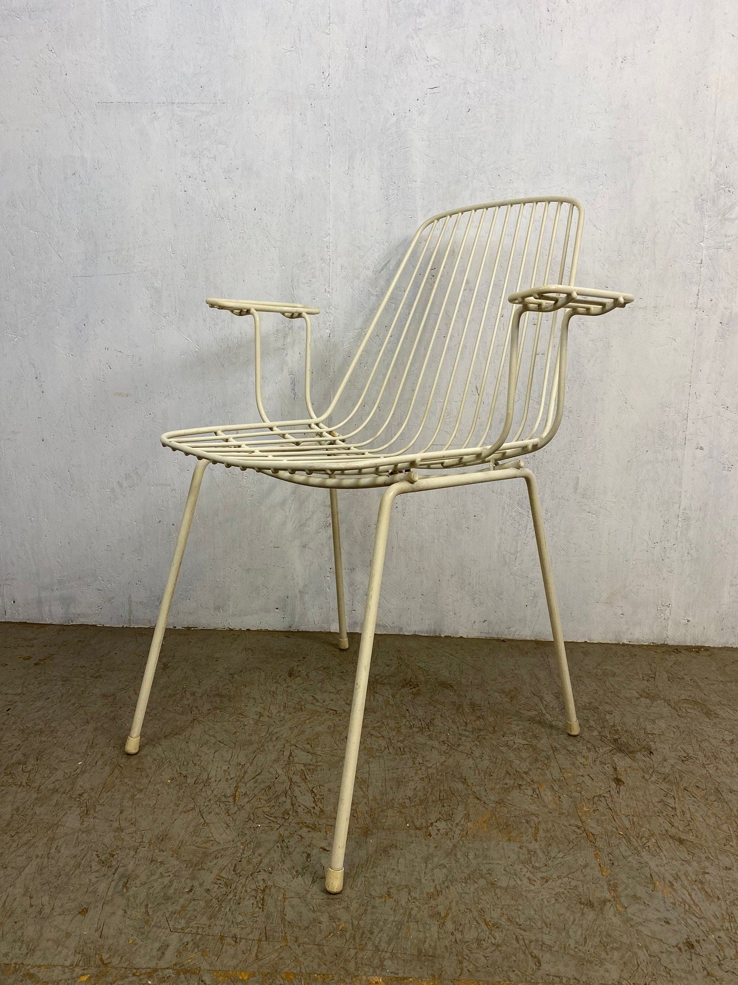 Four iconic garden chairs from the 50s vintage