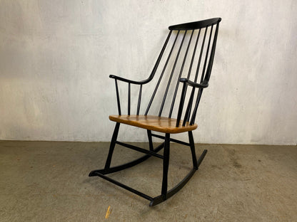 Stylish rocking chair in Tapiovaara Design Vintage