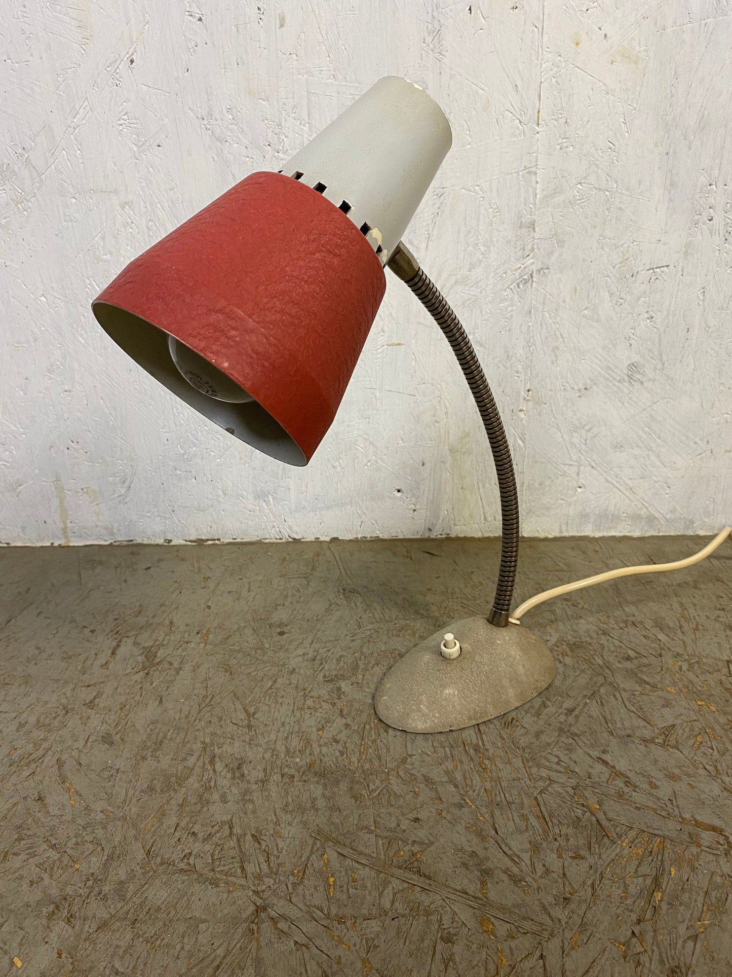 Schicke Schreibtischlampe aus den 50er Jahren Vintage