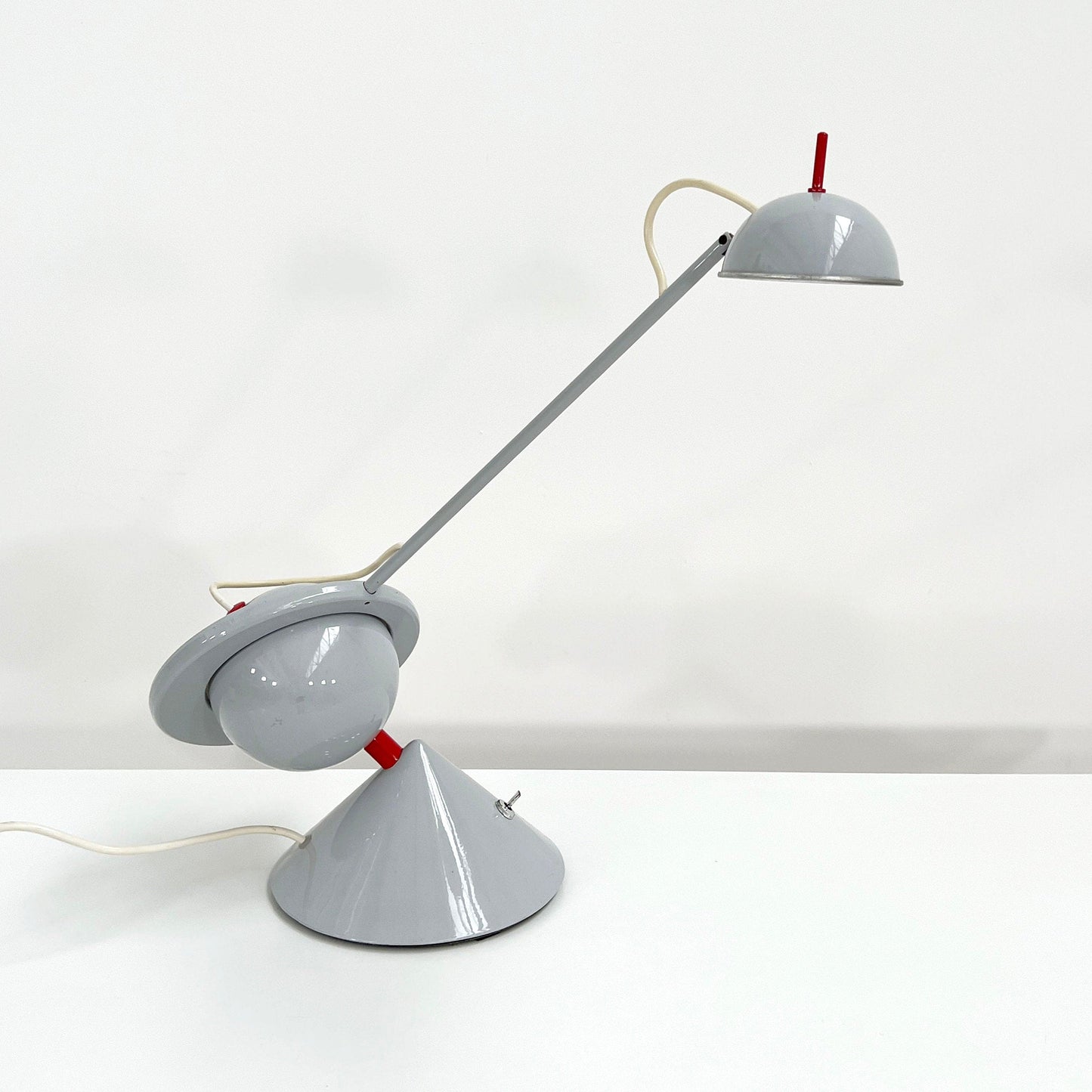 Lampe de table style Memphis avec contrepoids, vintage années 1980