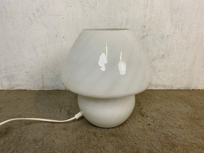 A total of 3 mushroom lamps in Murano style vintage