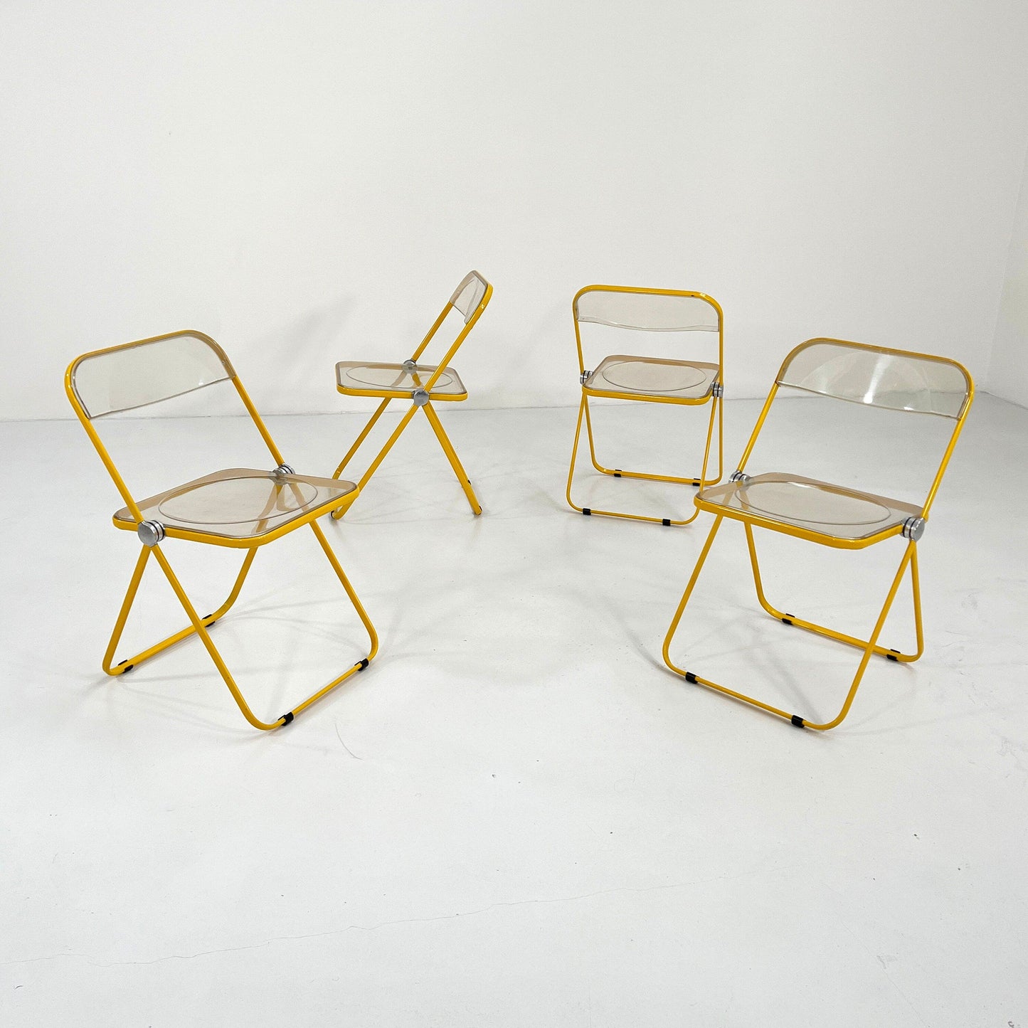 Yellow Frame Plia Folding Chair by Giancarlo Piretti for Anonima Castelli, 1960s - 2nd home