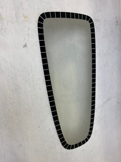 Wonderful kidney-shaped mid-century mirror vintage