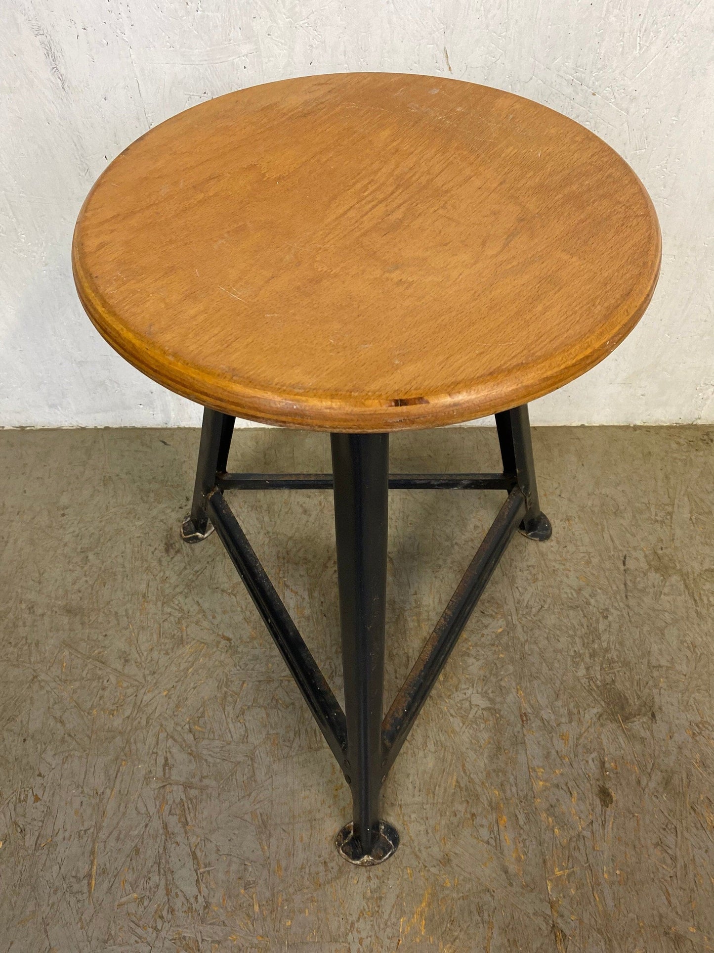 Top workshop stool in industrial style vintage