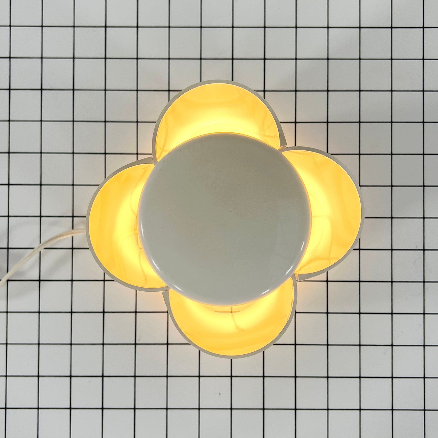 Lampe de table Flower par Studio DA pour Lamperti, vintage 1970