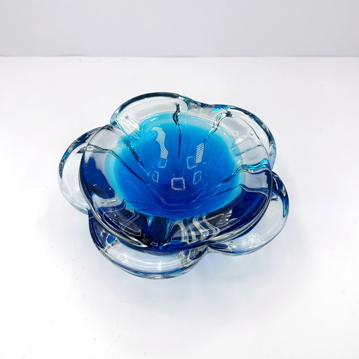 Vintage Bohemian Ashtray Bowl CZ Glass Blue Flower 60s 70s Seguso Cobalt Ultramarine Blue 70s 1970