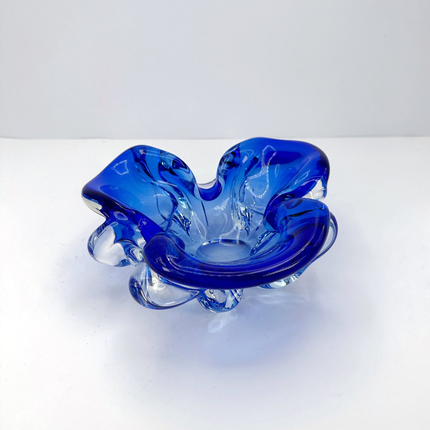 Vintage Bohemian Ashtray Bowl CZ Glass Blue Flower 60s 70s Seguso Cobalt Ultramarine Blue 70s 1970