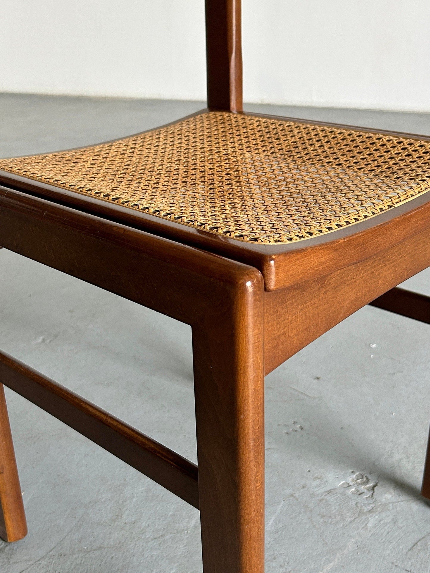 Mid-Century Modern Stained Beechwood and Wicker Cane Dining Chair, 1960s Italy Vintage