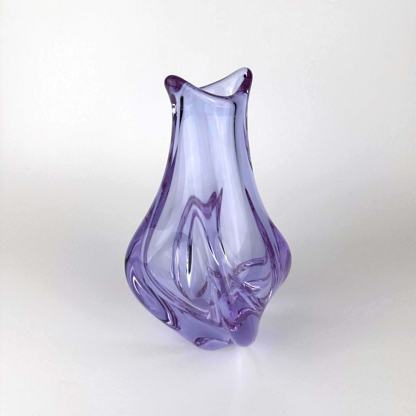 vase vintage Alexandrite Miroslav Klinger Bohême verre tchèque Zelezny Brod ZBS Miroslav Klinger Železnobrodské sklárny néodyme