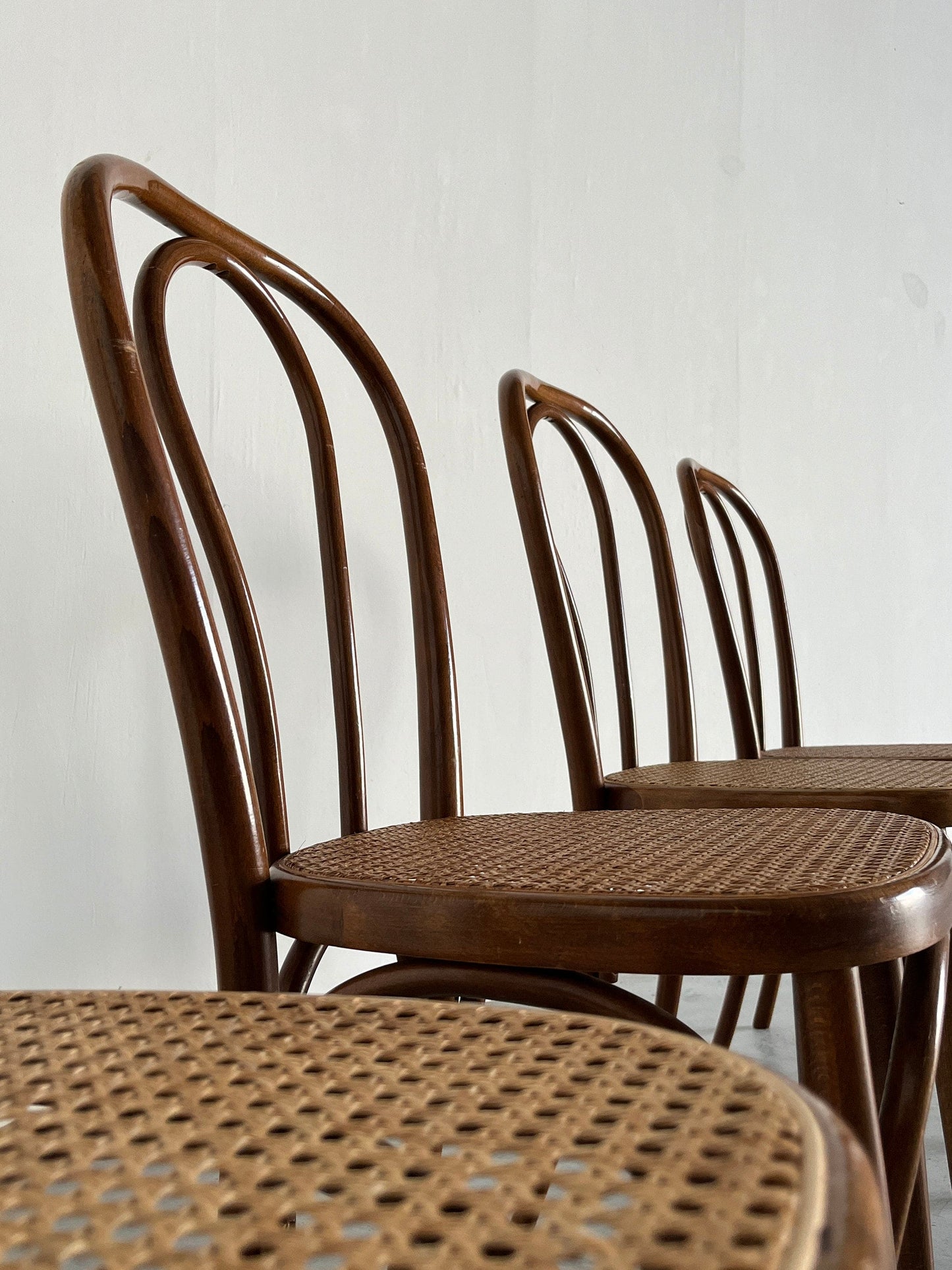 Ensemble de 4 chaises vintage style Thonet en bois courbé No. 14 / Chaises Bistrot Thonet Vintage / Chaises de Salle à Manger Café Vintage, 1950